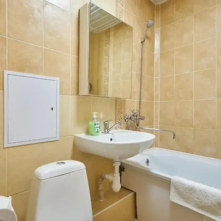 М Молодёжная 2Х Комнатная С Комфортом Apartment Minsk